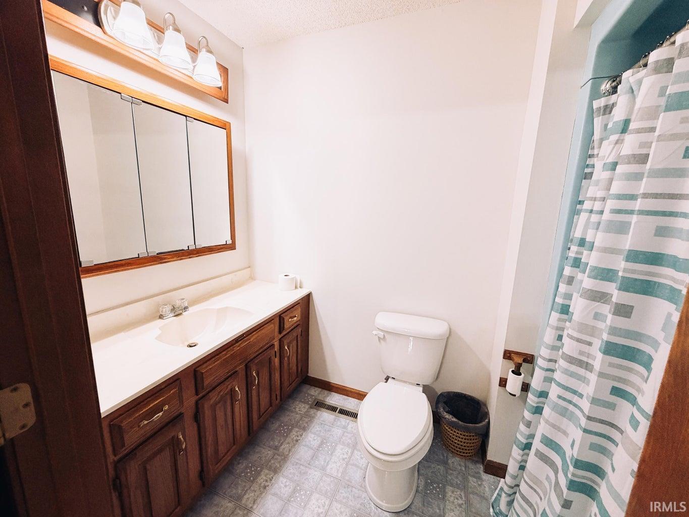 525 East Babcock Lane Rensselaer, IN 47978 - Photo 8 of 25