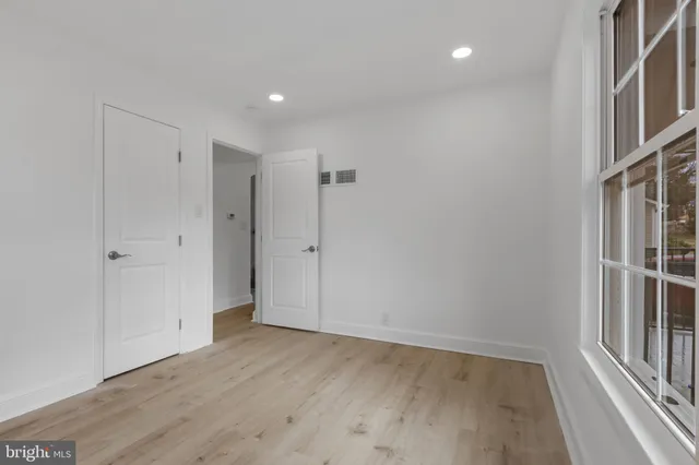 $1,148,000 | 3284 Annandale Road, Falls Church, VA 22042