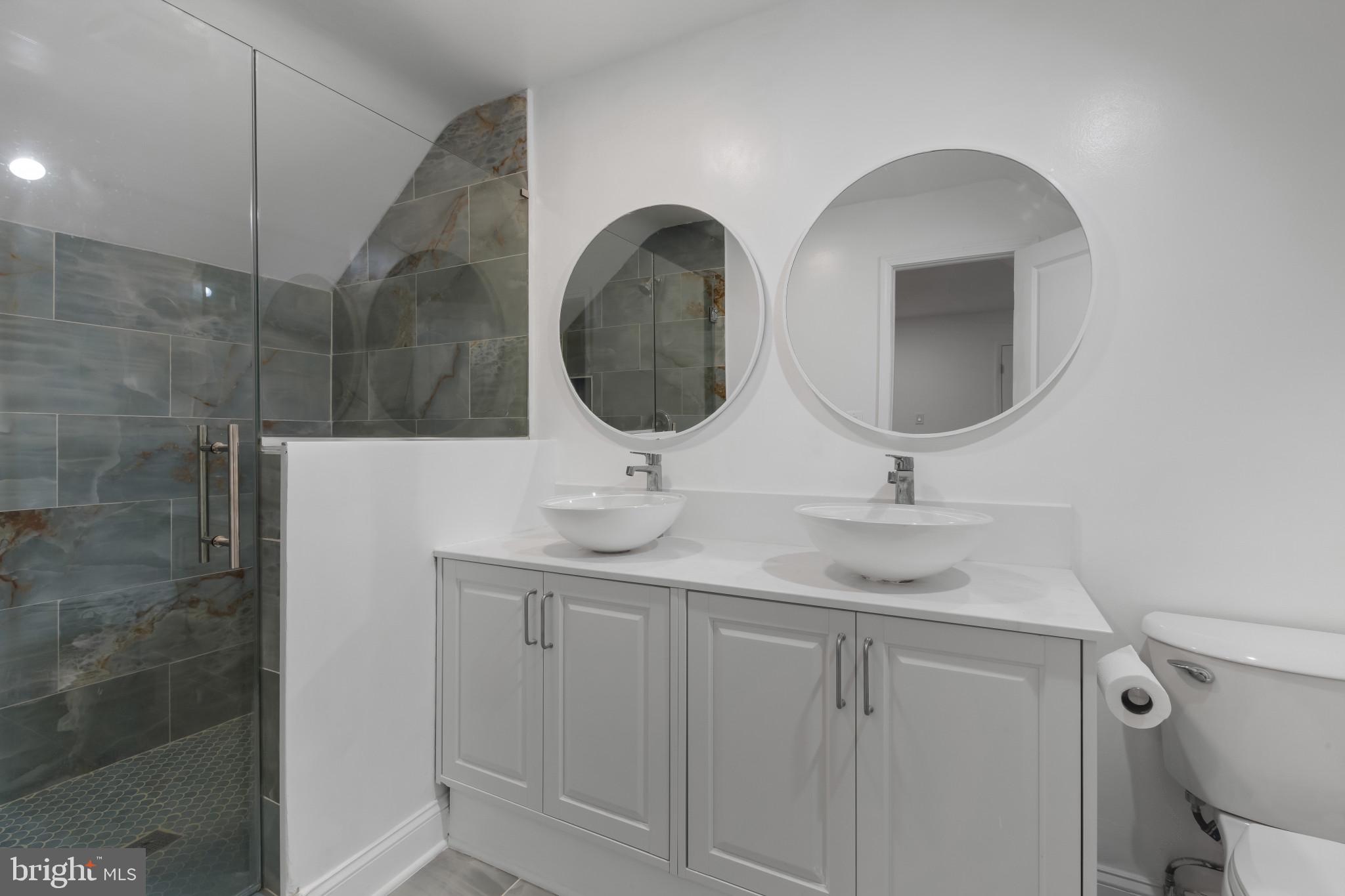 3284 Annandale Road Falls Church, VA 22042 - Photo 22 of 42