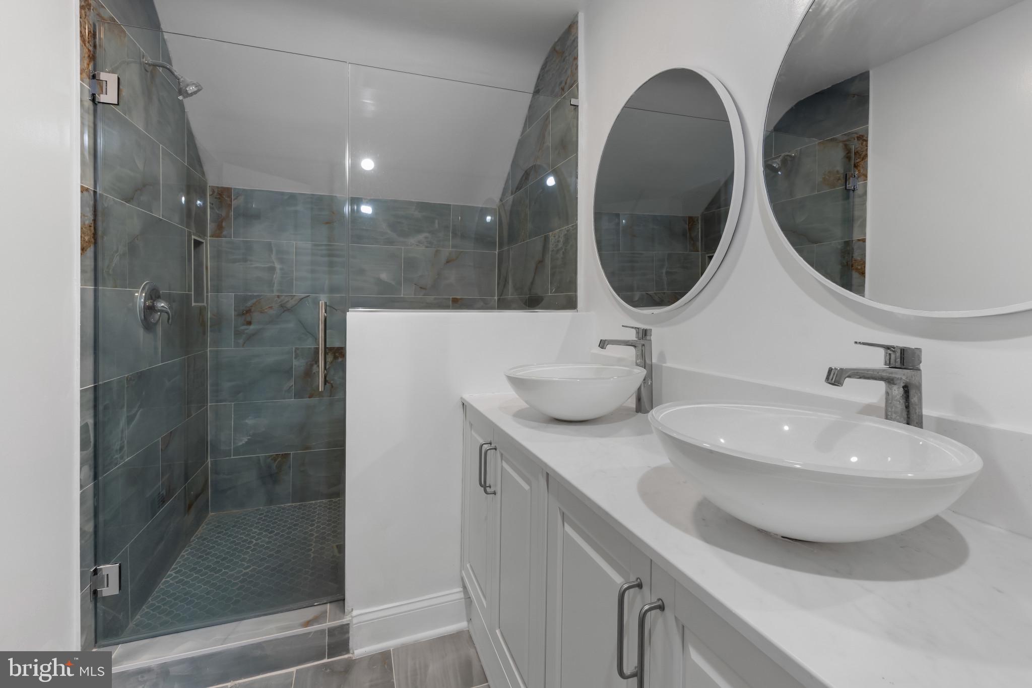 3284 Annandale Road Falls Church, VA 22042 - Photo 24 of 42