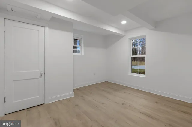 $1,148,000 | 3284 Annandale Road, Falls Church, VA 22042