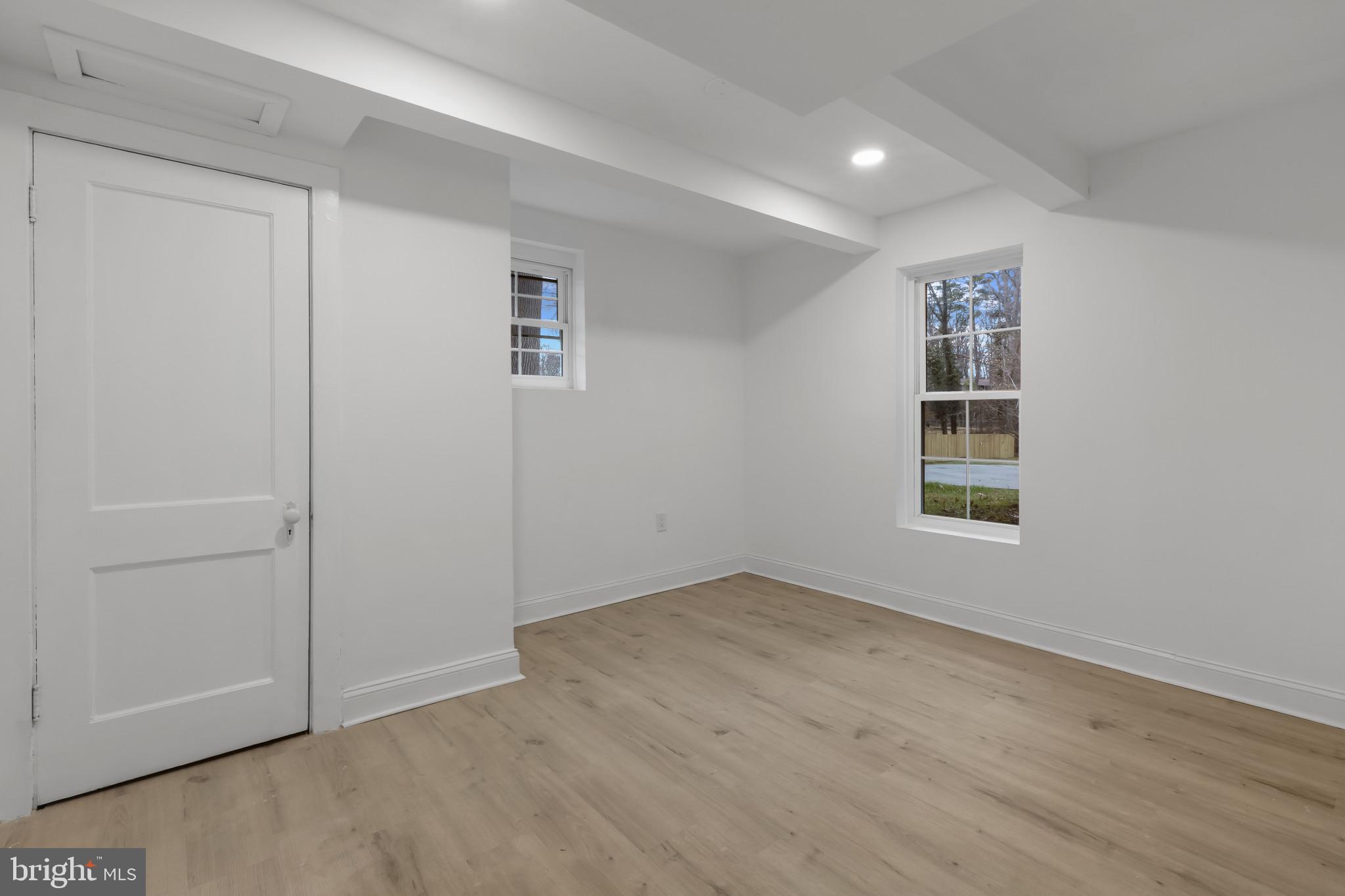 3284 Annandale Road Falls Church, VA 22042 - Photo 39 of 51