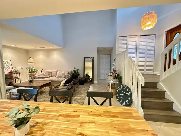 $4,400 | 2089 Augusta, Weston, FL 33326