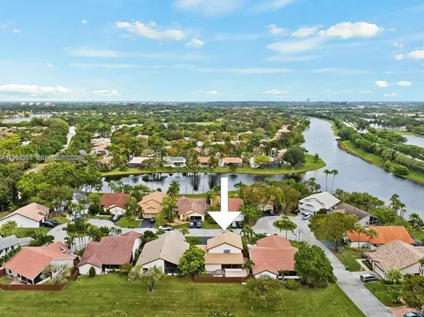 $4,400 | 2089 Augusta, Weston, FL 33326