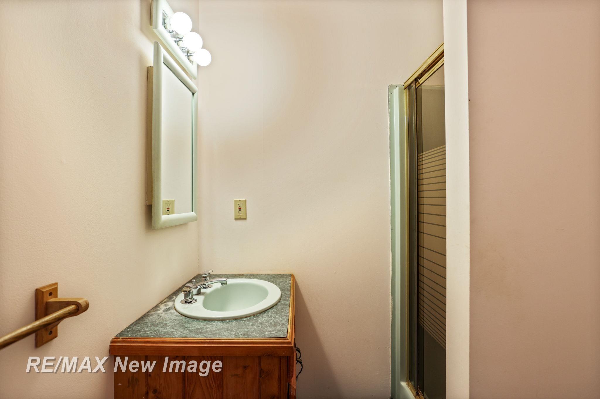 13715 Baldwin Road Chesaning, MI 48616 - Photo 43 of 84 50198787-6e68c642-4965-44e5-8d12-512a444a8a49.JPG