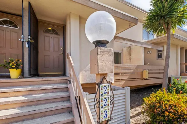 $635,000 | 2658 Worden Street, Unit 223, San Diego, CA 92110
