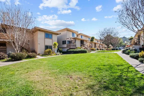 $635,000 | 2658 Worden Street, Unit 223, San Diego, CA 92110
