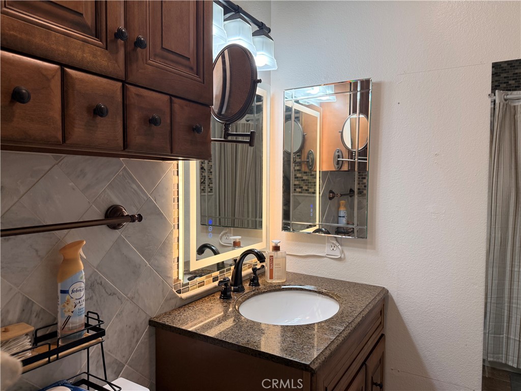 2972 Westchester Drive Riverside, CA 92503 - Photo 16 of 27