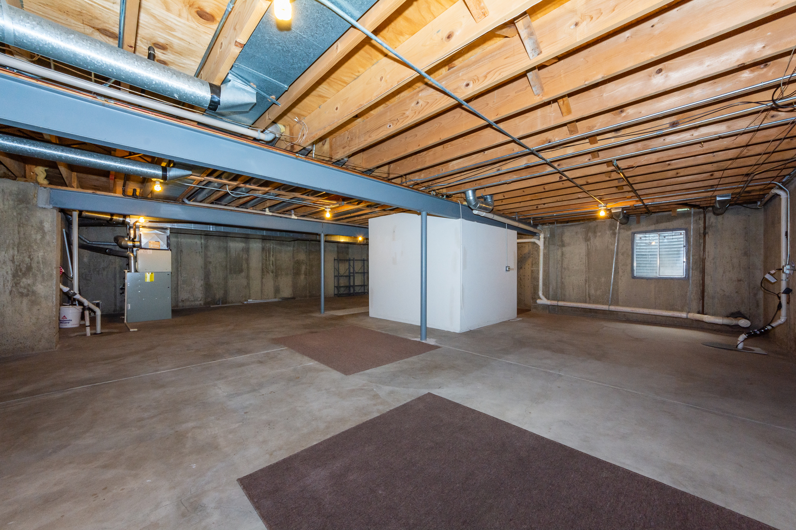 4510 Deer Trail Northbrook, IL 60062 - Photo 34 of 44 a view of an empty room