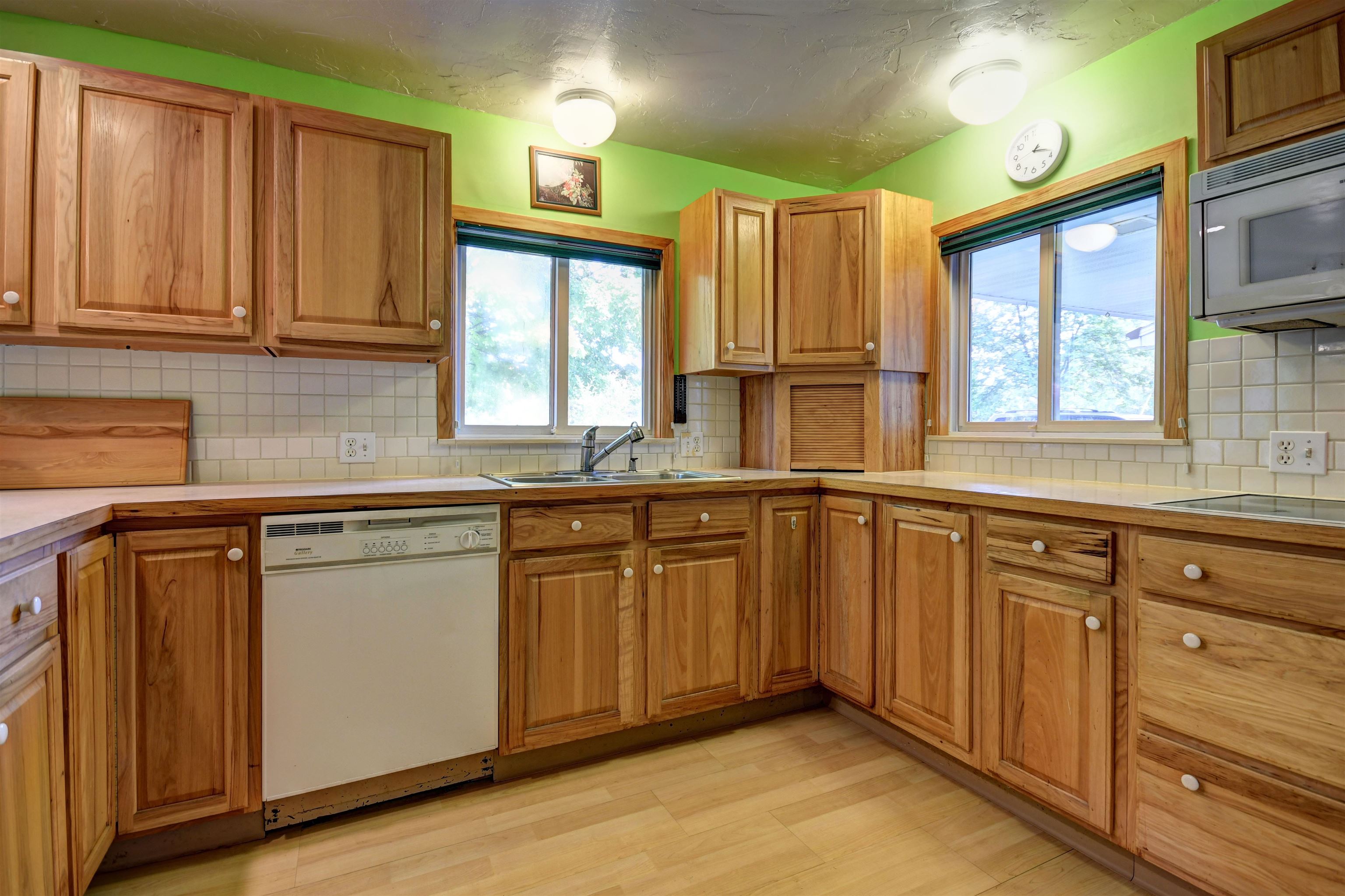 6691 North Long Lake Road Traverse City, MI 49685 - Photo 25 of 45