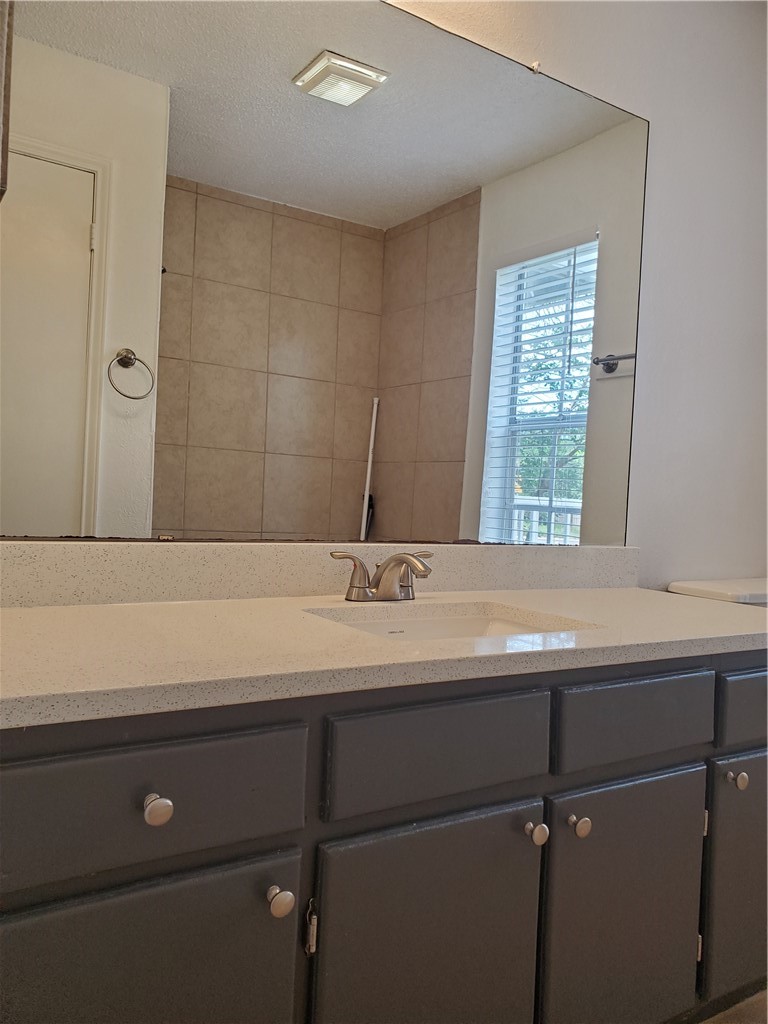 4208 Duval Road, Unit B Austin, TX 78759 - Photo 19 of 31