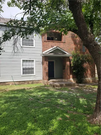 $1,350 | 4208 Duval Road, Unit B, Austin, TX 78759