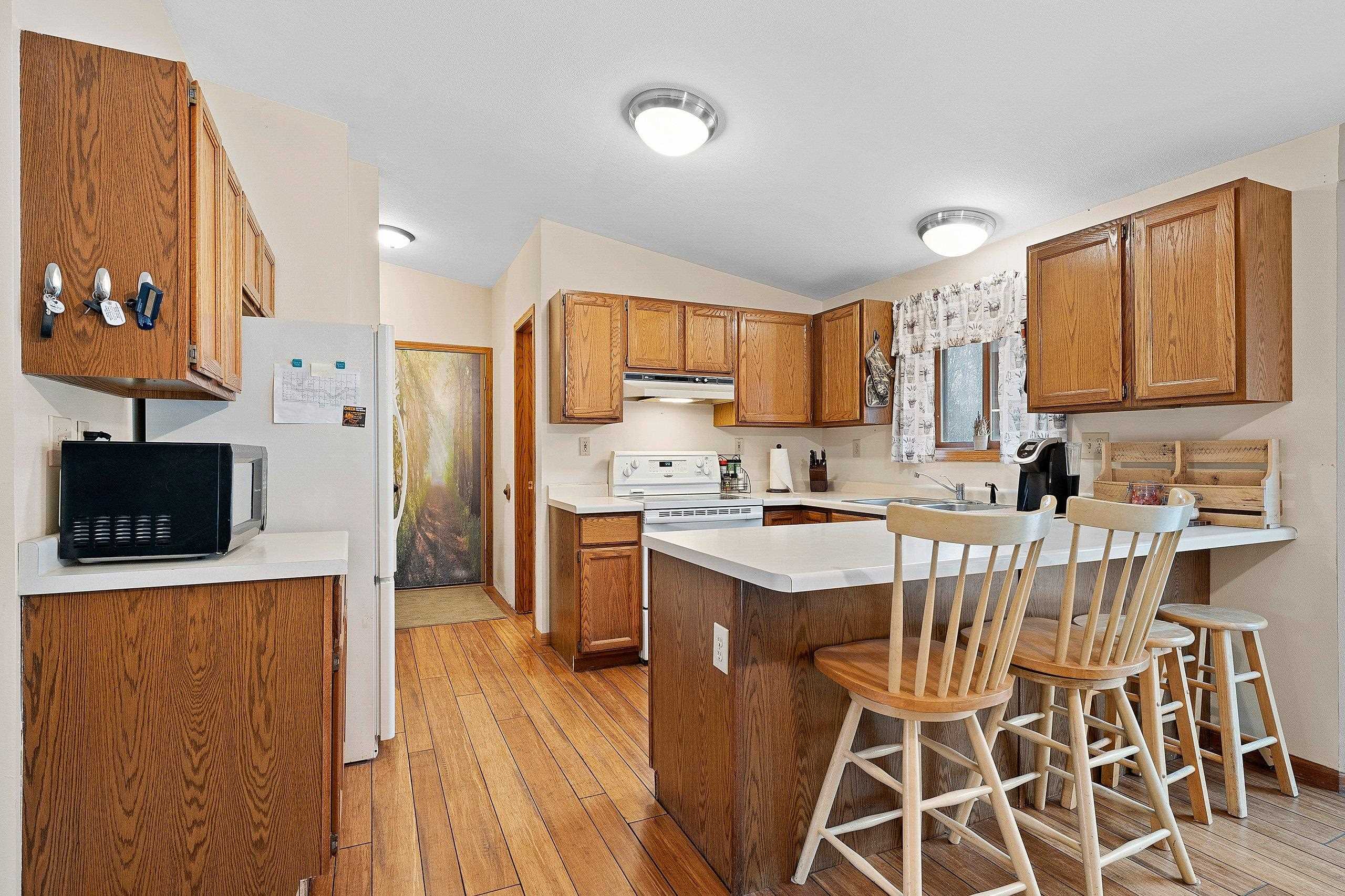 W13671 Merlin Lane Crivitz, WI 54114 - Photo 16 of 62