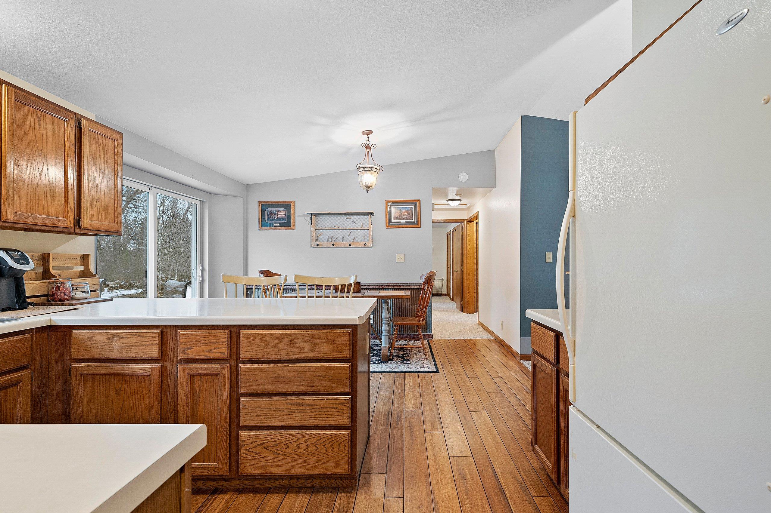 W13671 Merlin Lane Crivitz, WI 54114 - Photo 20 of 62