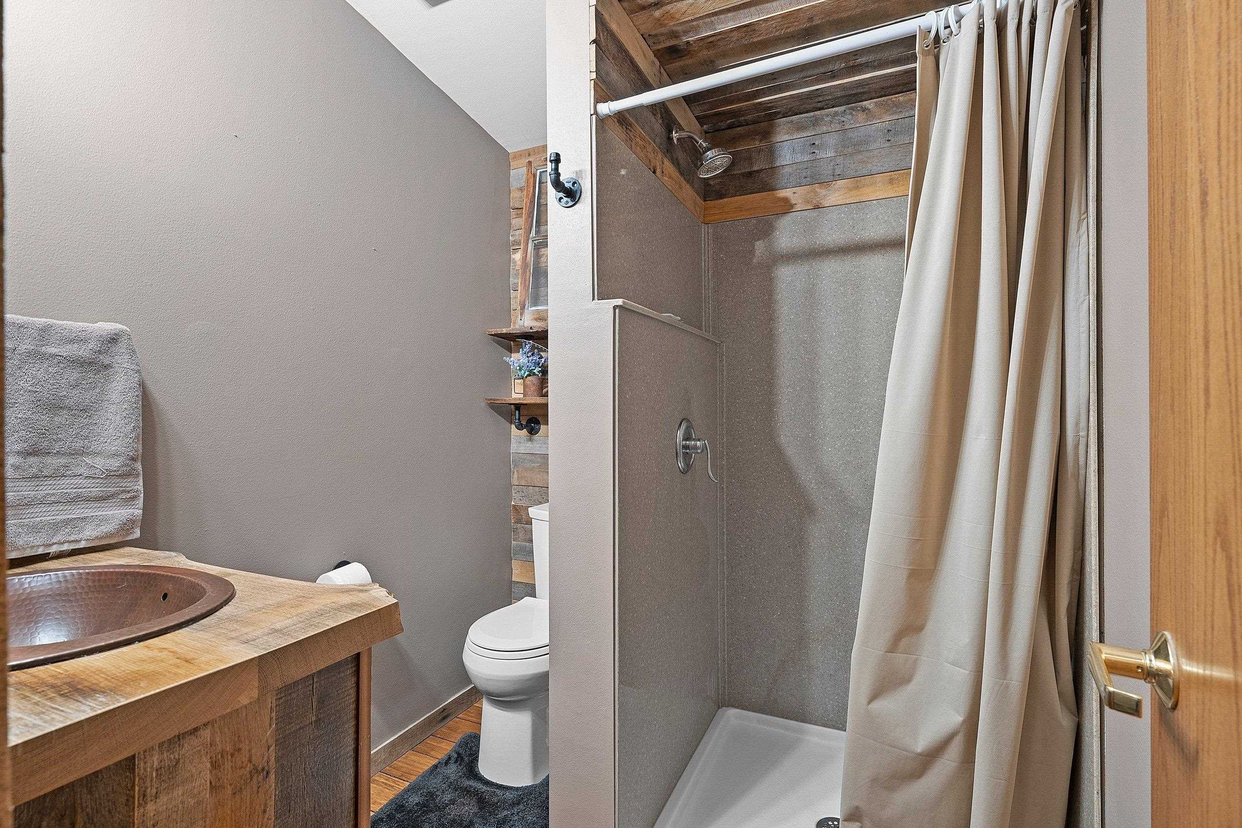 W13671 Merlin Lane Crivitz, WI 54114 - Photo 23 of 62