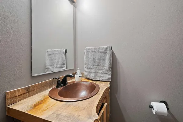 $329,900 | W13671 Merlin Lane, Crivitz, WI 54114