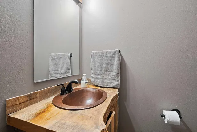 $329,900 | W13671 Merlin Lane, Crivitz, WI 54114