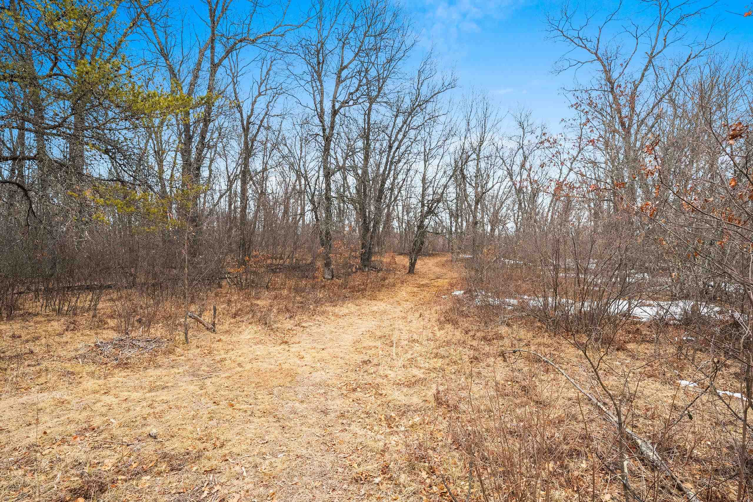 W13671 Merlin Lane Crivitz, WI 54114 - Photo 41 of 62