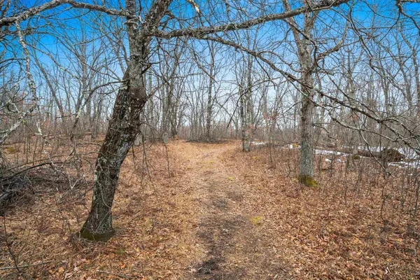 $329,900 | W13671 Merlin Lane, Crivitz, WI 54114