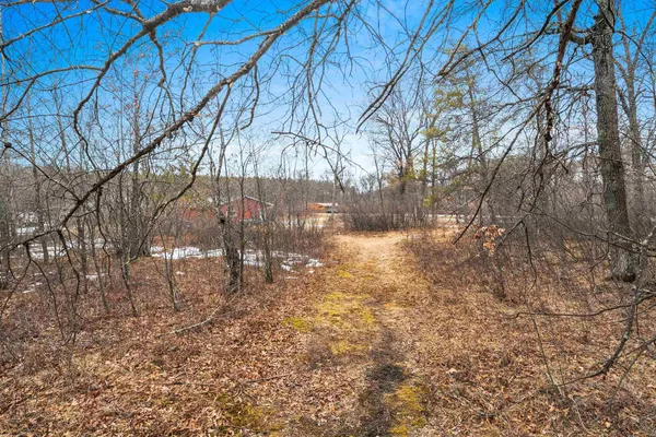 $329,900 | W13671 Merlin Lane, Crivitz, WI 54114