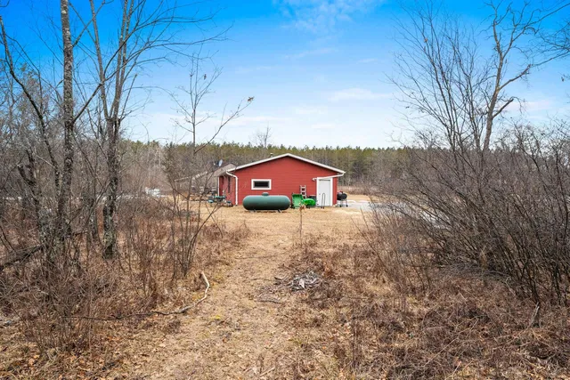 $329,900 | W13671 Merlin Lane, Crivitz, WI 54114