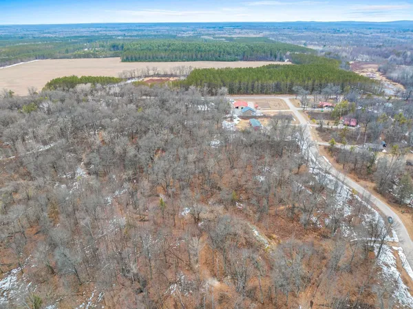 $329,900 | W13671 Merlin Lane, Crivitz, WI 54114