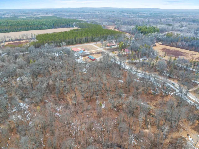 $329,900 | W13671 Merlin Lane, Crivitz, WI 54114