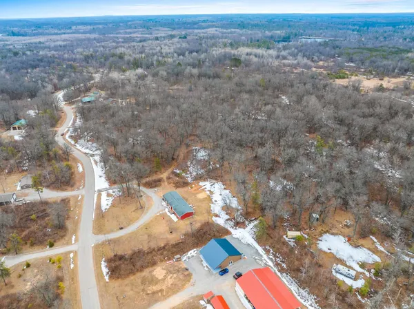 $329,900 | W13671 Merlin Lane, Crivitz, WI 54114