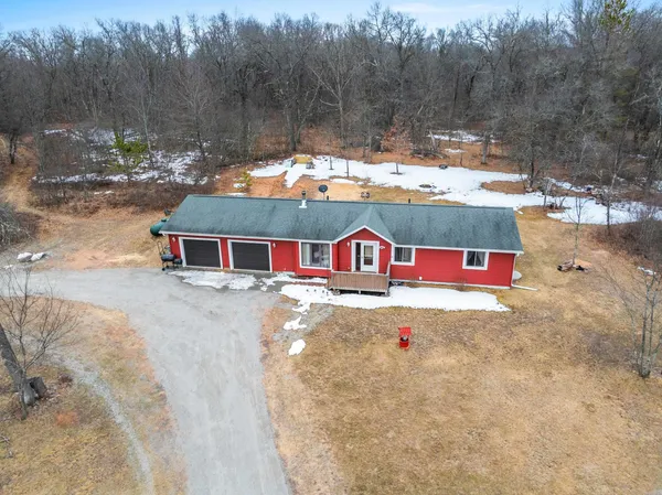 $329,900 | W13671 Merlin Lane, Crivitz, WI 54114