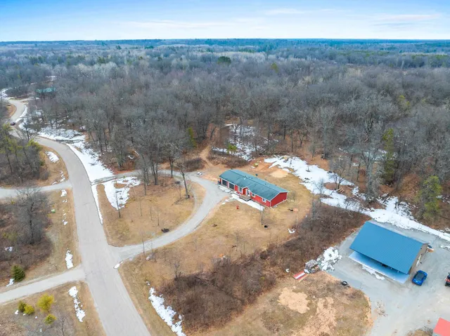 $329,900 | W13671 Merlin Lane, Crivitz, WI 54114