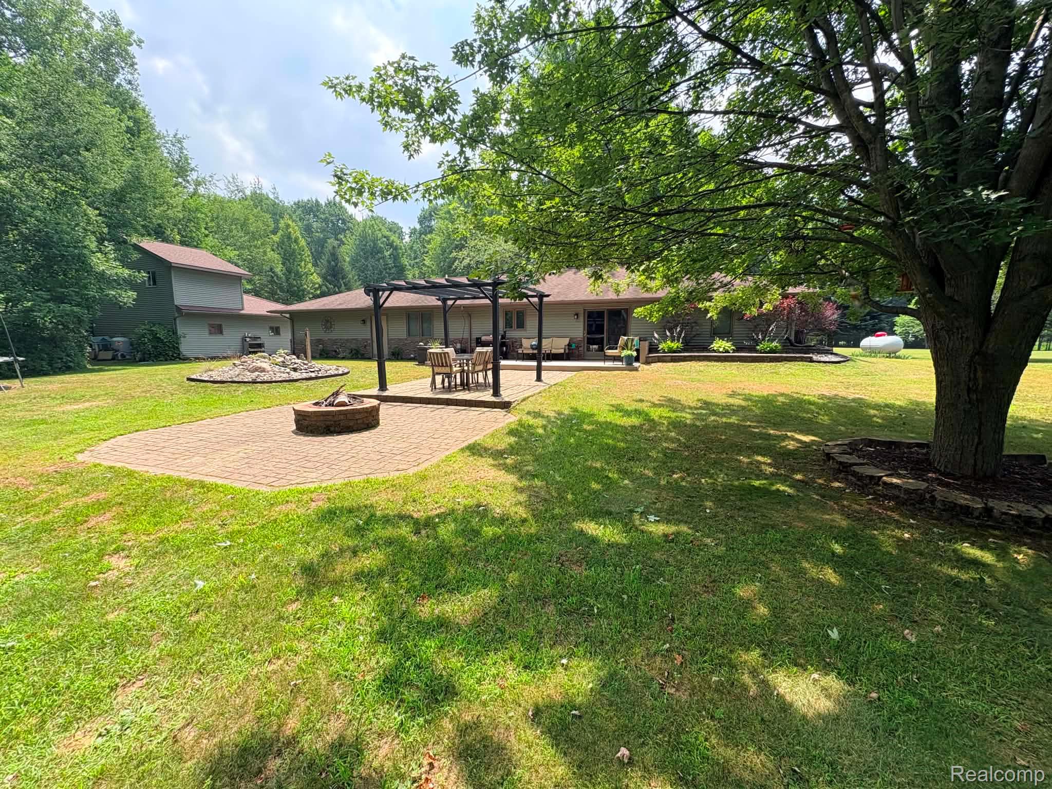 2159 East Bevens Road Caro, MI 48723 - Photo 6 of 38 33ec7e16-5293-4658-b2ed-31b3374a6516.jpg