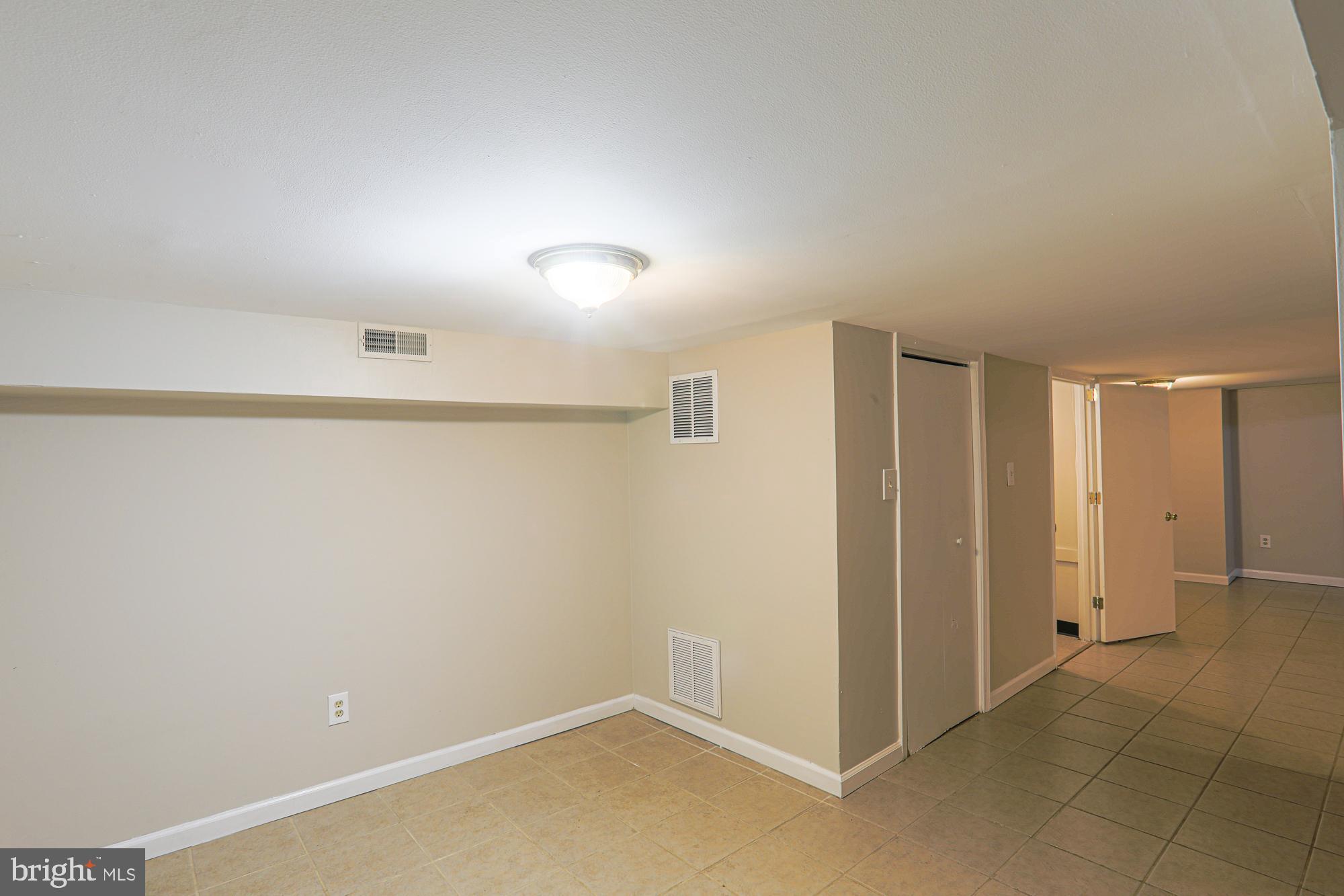 4017 Edgewood Road Baltimore, MD 21215 - Photo 27 of 47 Gallery Image 27