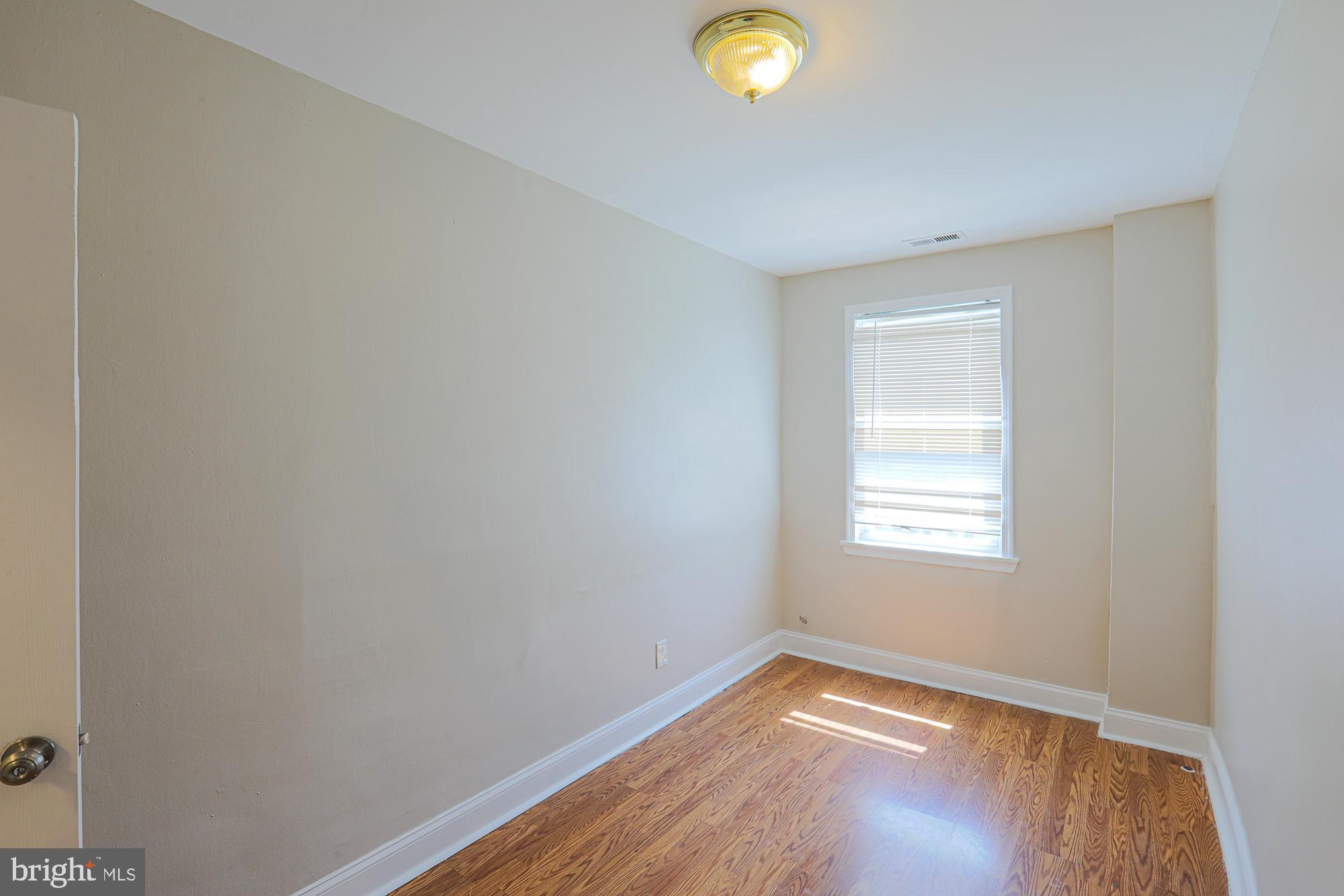 4017 Edgewood Road Baltimore, MD 21215 - Photo 37 of 47 Gallery Image 37