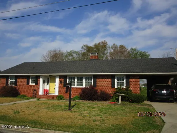 $299,900 | 103 Carolina Street, Hertford, NC 27944