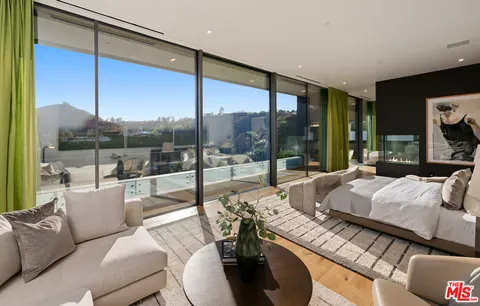$12,000,000 | 2341 Gloaming Way, Beverly Hills, CA 90210