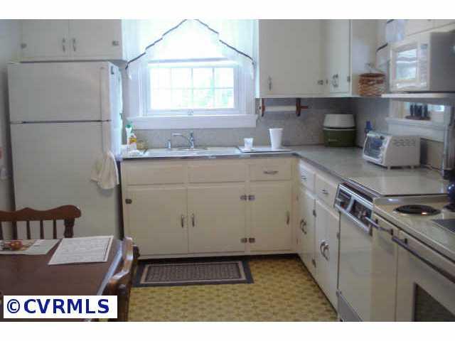 314 South Providence Road Chesterfield, VA 23236 - Photo 3 of 10 Other - Eat-In Kitchen