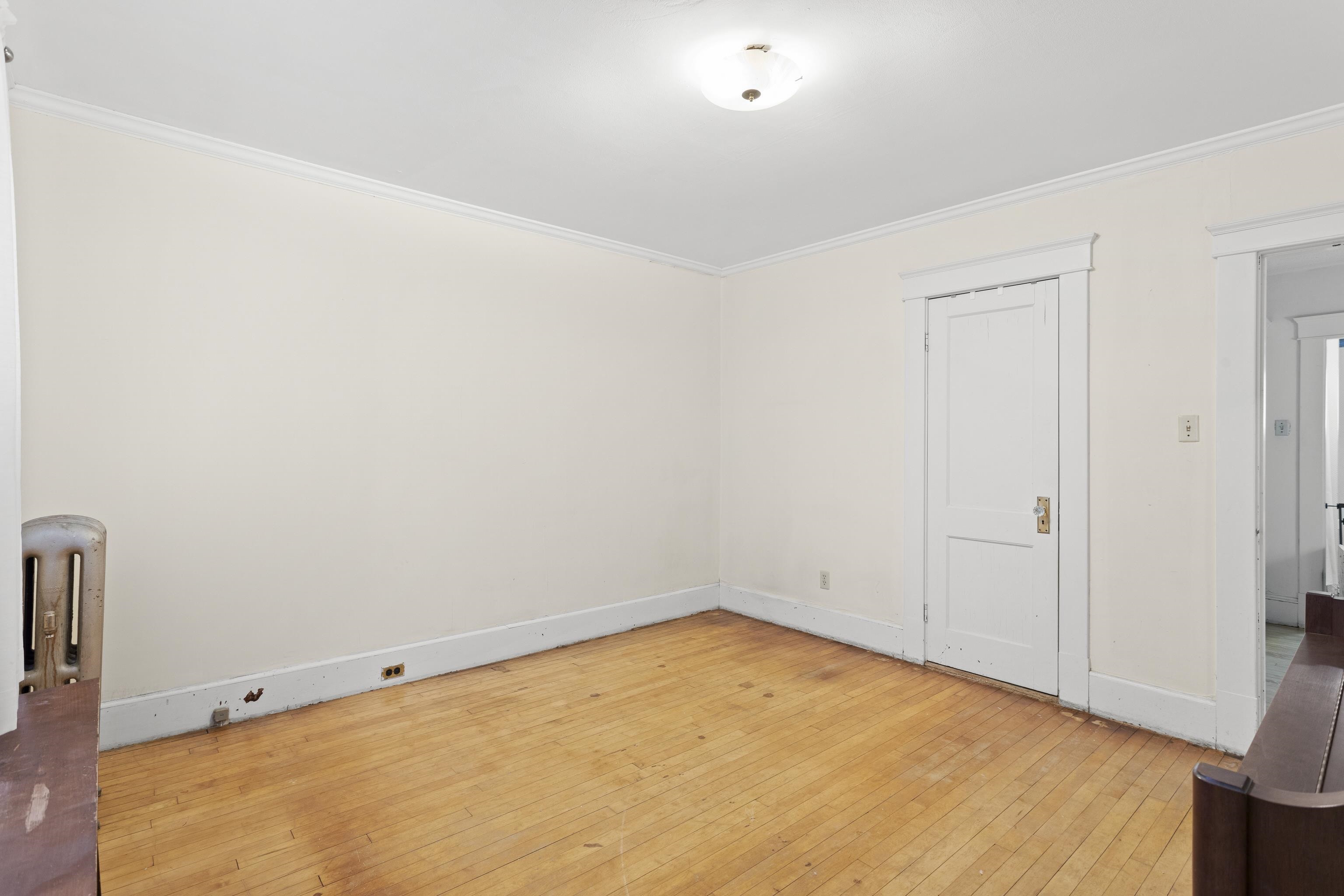 209 Ray Street Manchester, NH 03104 - Photo 19 of 35 Gallery Image 19