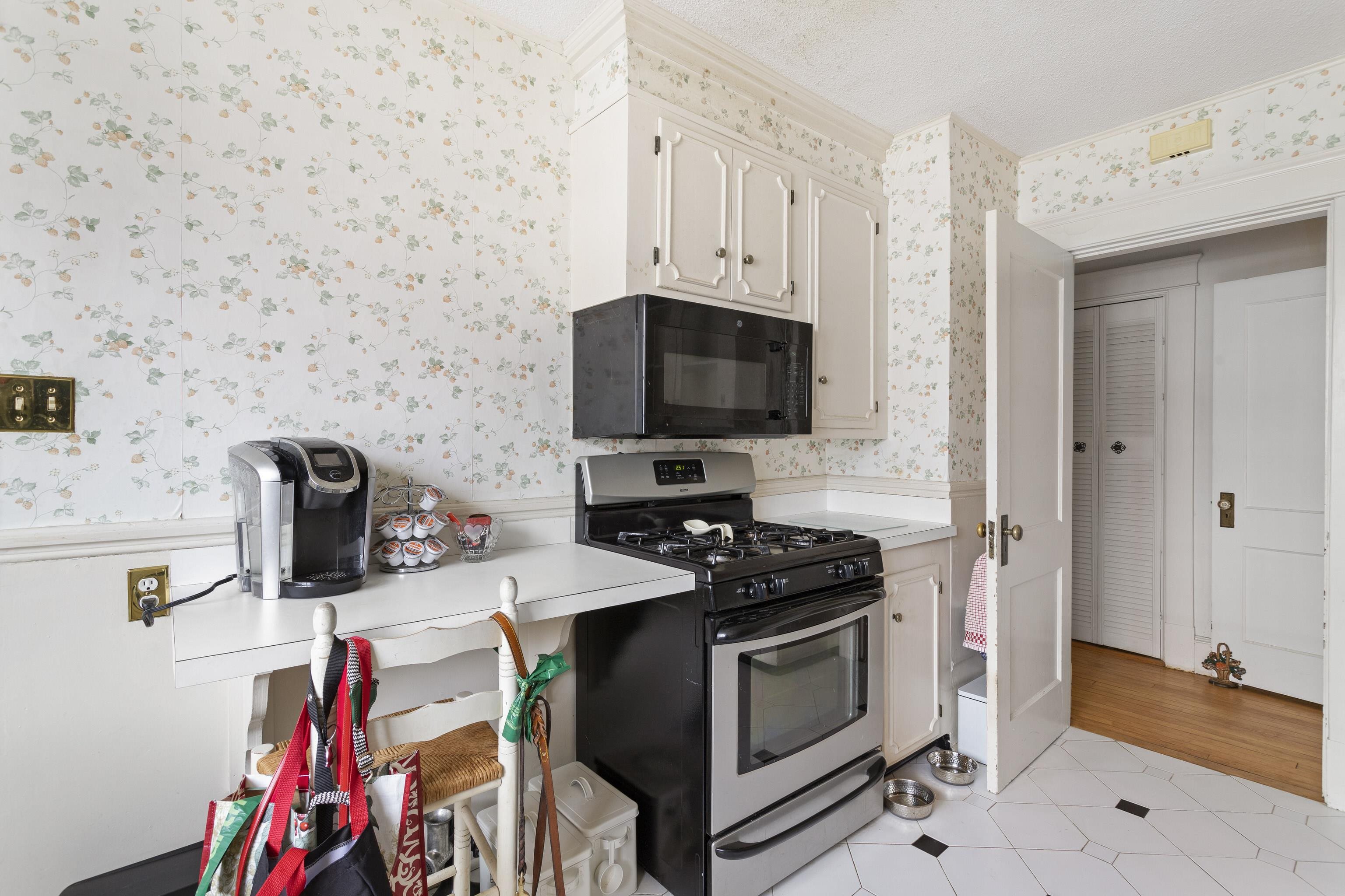 209 Ray Street Manchester, NH 03104 - Photo 25 of 35 Gallery Image 25