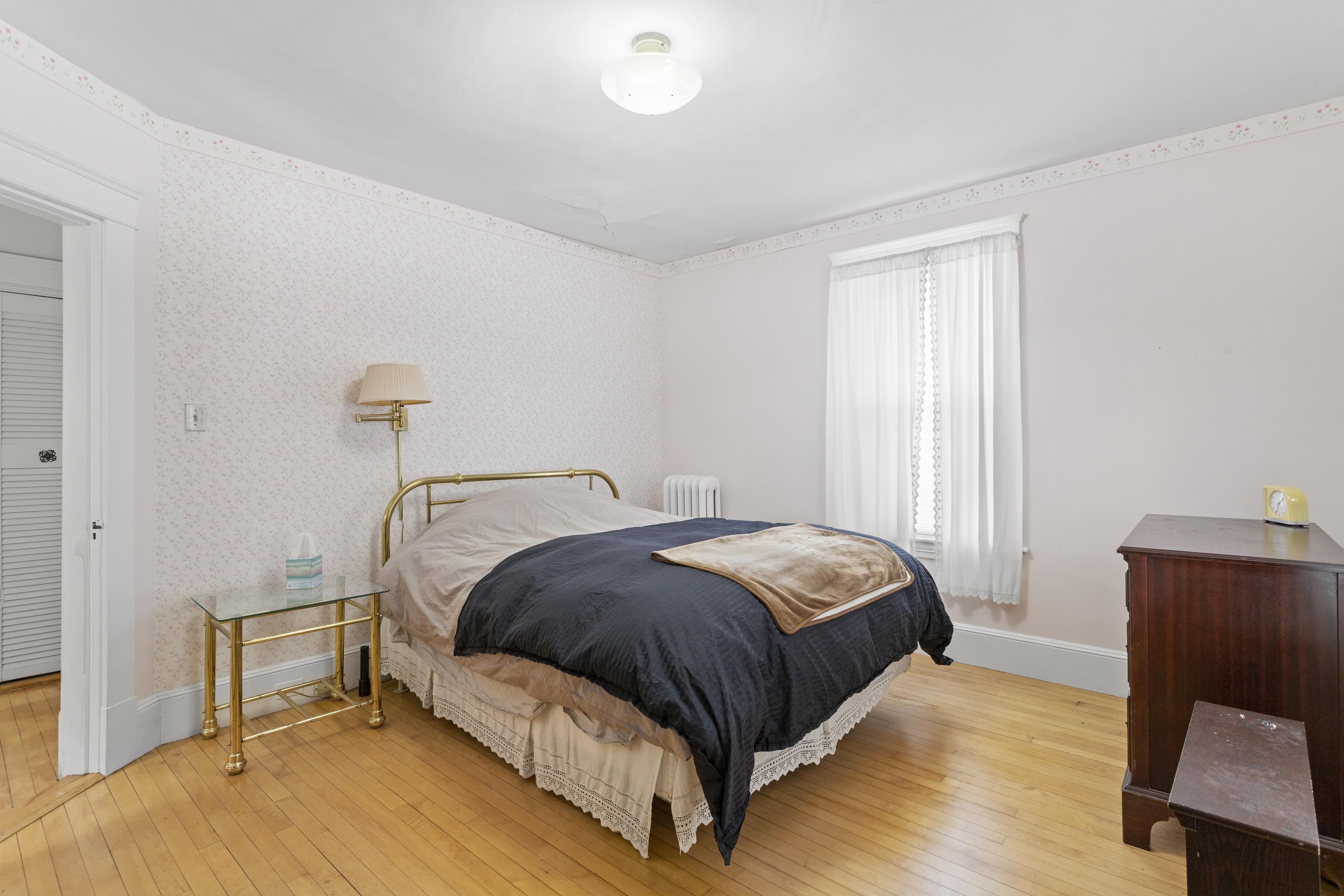 209 Ray Street Manchester, NH 03104 - Photo 10 of 35 Gallery Image 10
