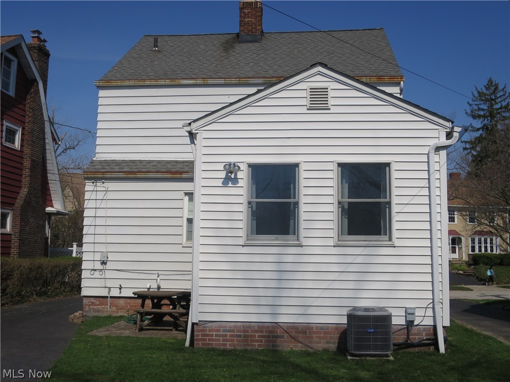 3494 Northcliffe Road Cleveland, OH 44118 - Photo 25 of 25 Gallery Image 25