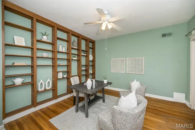 $199,900 | 4957 McPherson Avenue, Unit 57D, St. Louis, MO 63108