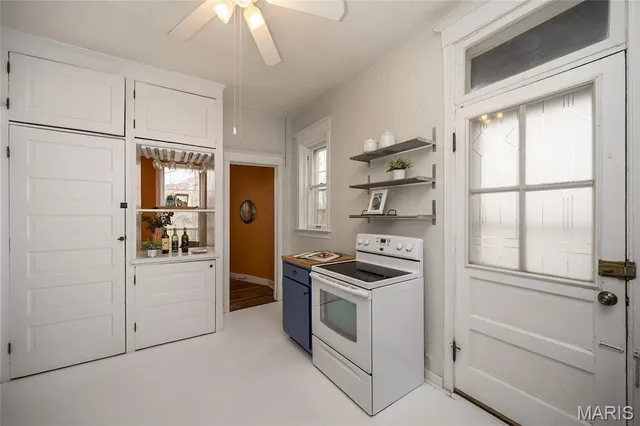 $199,900 | 4957 McPherson Avenue, Unit 57D, St. Louis, MO 63108