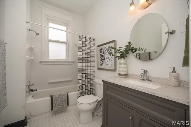 $199,900 | 4957 McPherson Avenue, Unit 57D, St. Louis, MO 63108