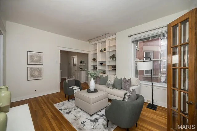 $199,900 | 4957 McPherson Avenue, Unit 57D, St. Louis, MO 63108