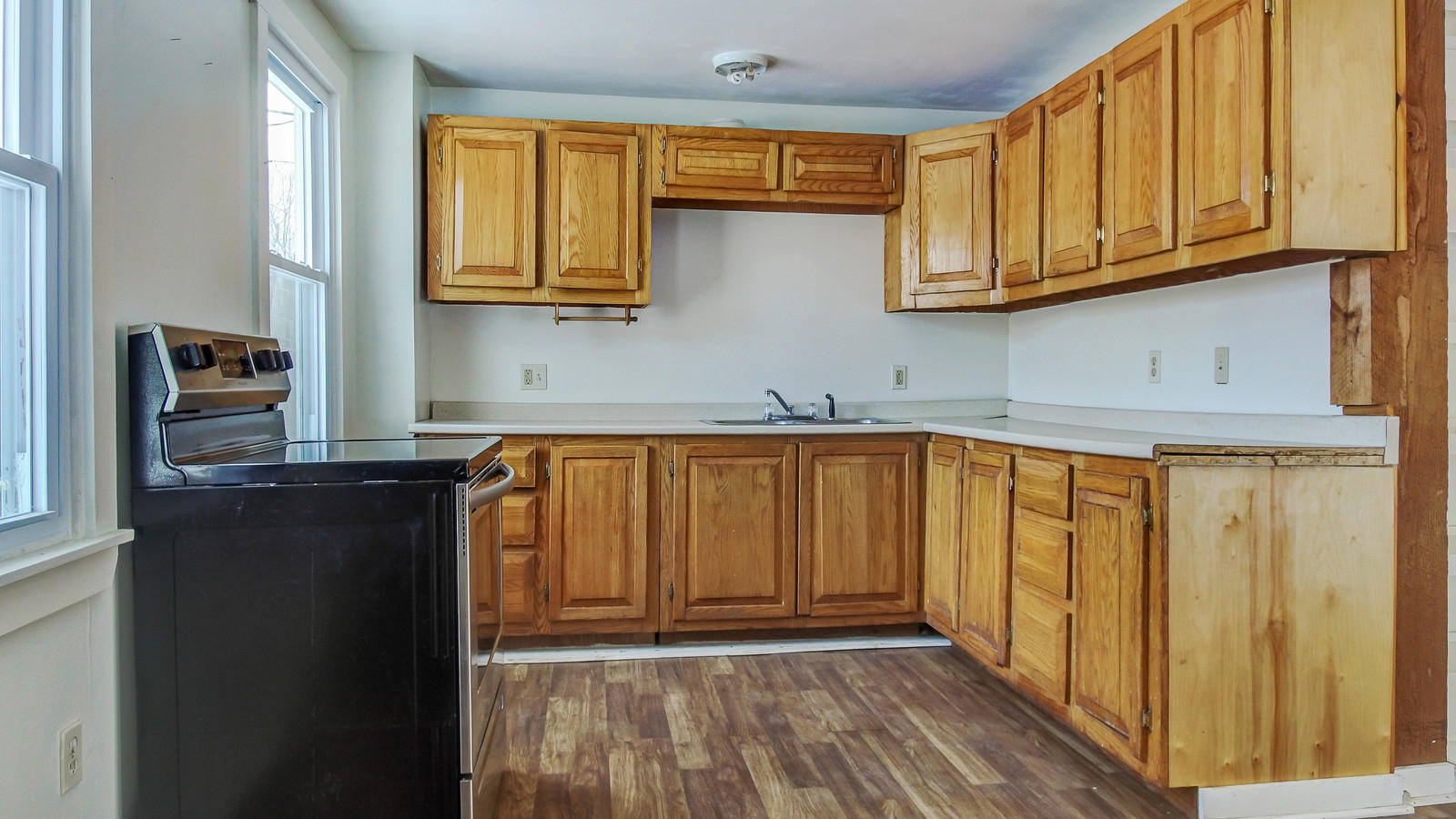 73 Harrison Avenue Gardiner, ME 04345 - Photo 17 of 40 33_DJI_0124_5_6_7_8_DxO_mls