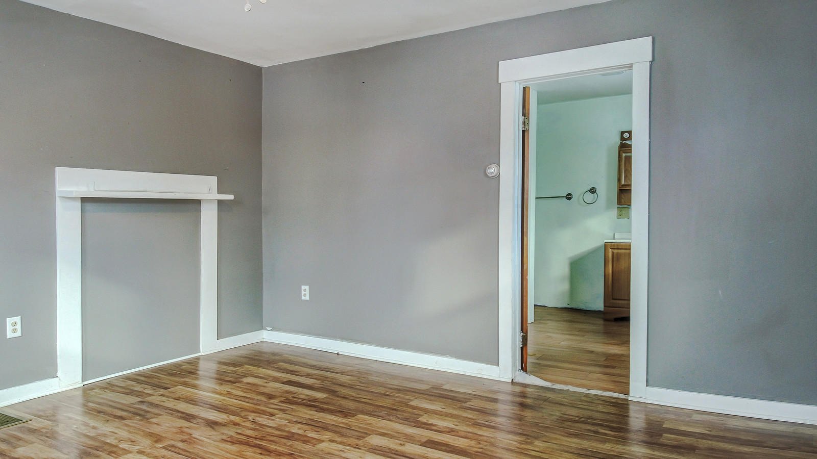 73 Harrison Avenue Gardiner, ME 04345 - Photo 23 of 40 32_DJI_0064_5_6_7_8_DxO_mls