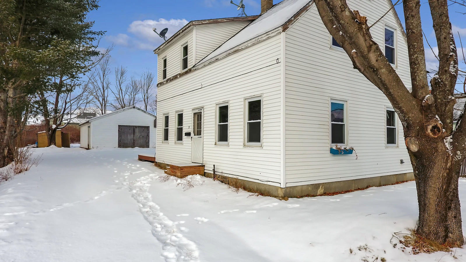 73 Harrison Avenue Gardiner, ME 04345 - Photo 9 of 40 02_DJI_0044_copy_DxO_mls