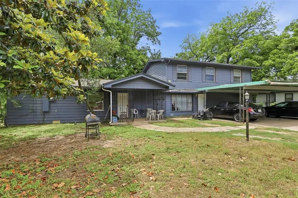 $320,000 | 4105 Balch Drive, Dallas, TX 75216