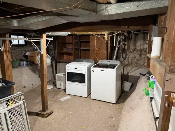 $189,900 | 169 North Kalamazoo Avenue, Vicksburg, MI 49097