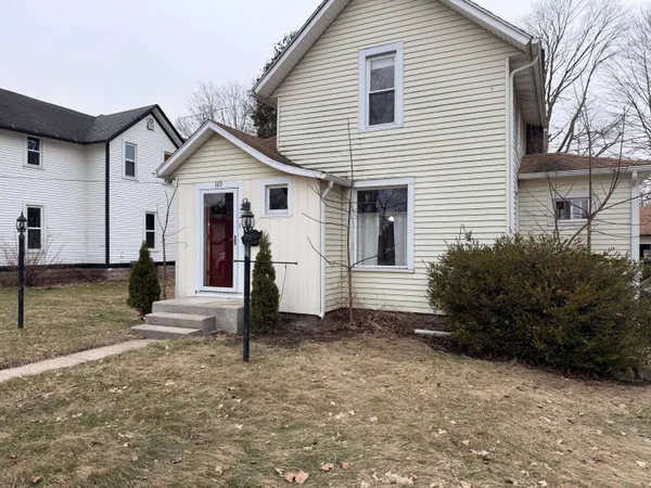 $189,900 | 169 North Kalamazoo Avenue, Vicksburg, MI 49097